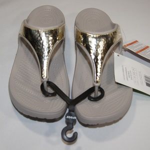 New Crocs Sloane Embellished Flip Platinum